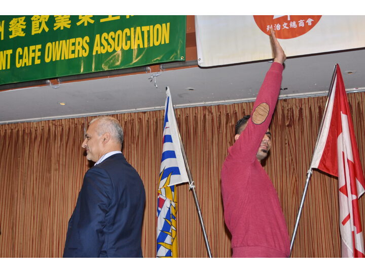 敘利亞難民迎新宴會