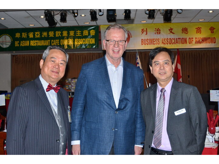 敘利亞難民迎新宴會