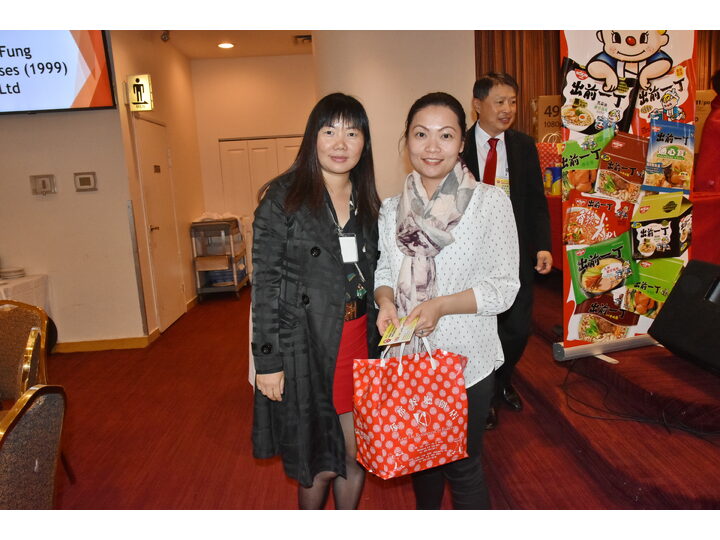 敘利亞難民迎新宴會