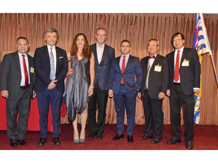 敘利亞難民迎新宴會