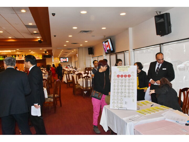敘利亞難民迎新宴會