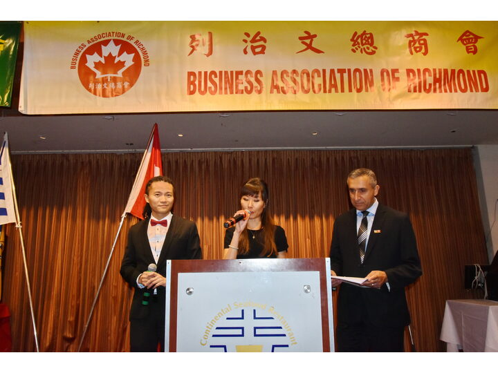 敘利亞難民迎新宴會