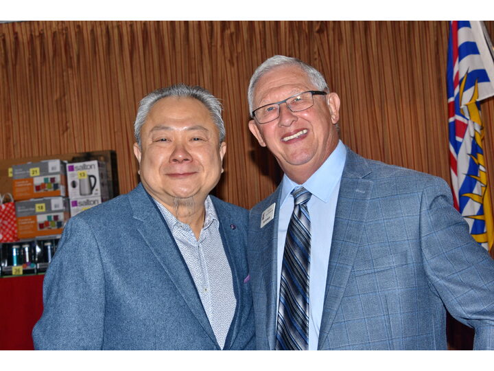 敘利亞難民迎新宴會