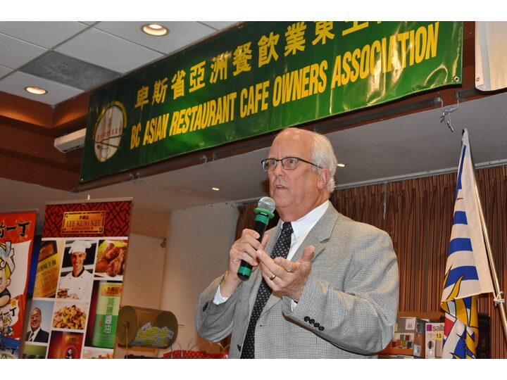 敘利亞難民迎新宴會