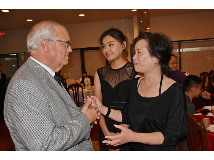 敘利亞難民迎新宴會