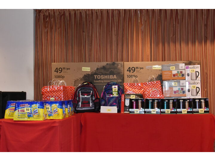 敘利亞難民迎新宴會