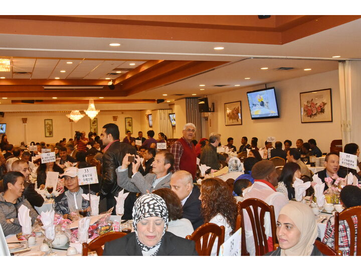 敘利亞難民迎新宴會