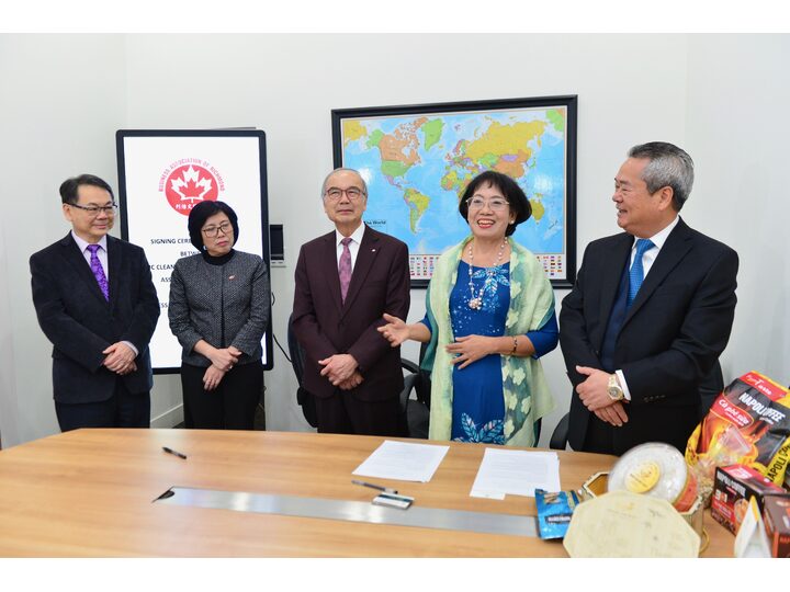 列治文總商會與越南 CAPA 訪問團簽署合作意向書