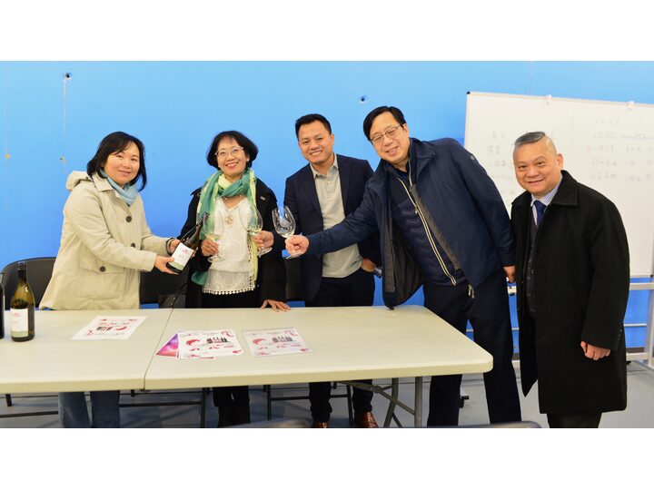 列治文總商會與越南 CAPA 訪問團簽署合作意向書